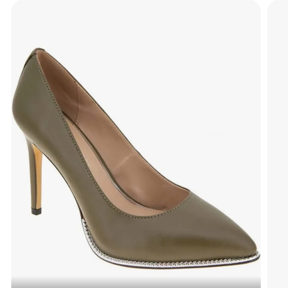 BCBGeneration Green 8.5 Heels